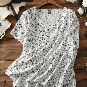 NWT SHEIN allover hearts button half peplum blouse